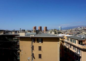 Vista - Quadrilocale via Gian Battista Monti, 20, Genova (zona Sampierdarena) - foto 38