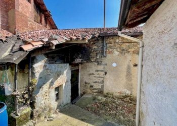 Magazzino - Villa strada Cantone Pezza, 30/32, Biella - foto 39