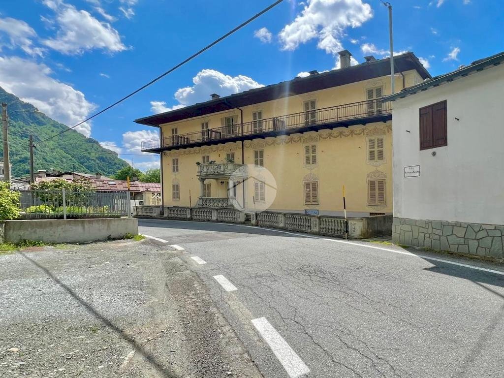 Bilocale Via vittorio veneto, Usseglio - foto 1