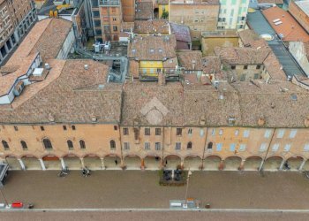 Stabile - Palazzo Piazza martiri, Carpi - foto 2