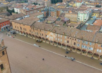 Stabile - Palazzo Piazza martiri, Carpi - foto 5