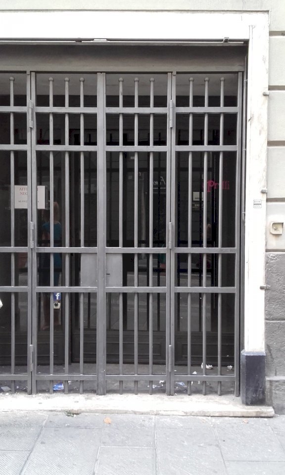 Shop Via XXV Aprile, Genova - photo 1