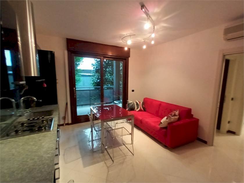 One-room apartment Busto Arsizio - photo 1