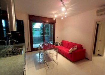 One-room apartment Busto Arsizio - photo 1