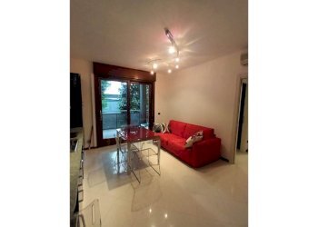 One-room apartment Busto Arsizio - photo 2