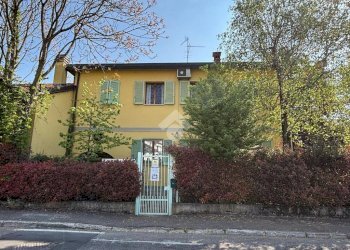 Porzione di casa Via Cornaredo, Rho - foto 1