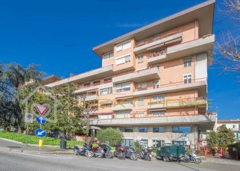 Quadrilocale Piazza Giacomo Puccini, Firenze - foto 1