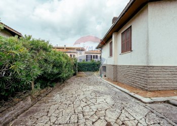 Single Family Villa Bomarzo - photo 1