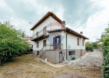 Single Family Villa Bomarzo - photo 4