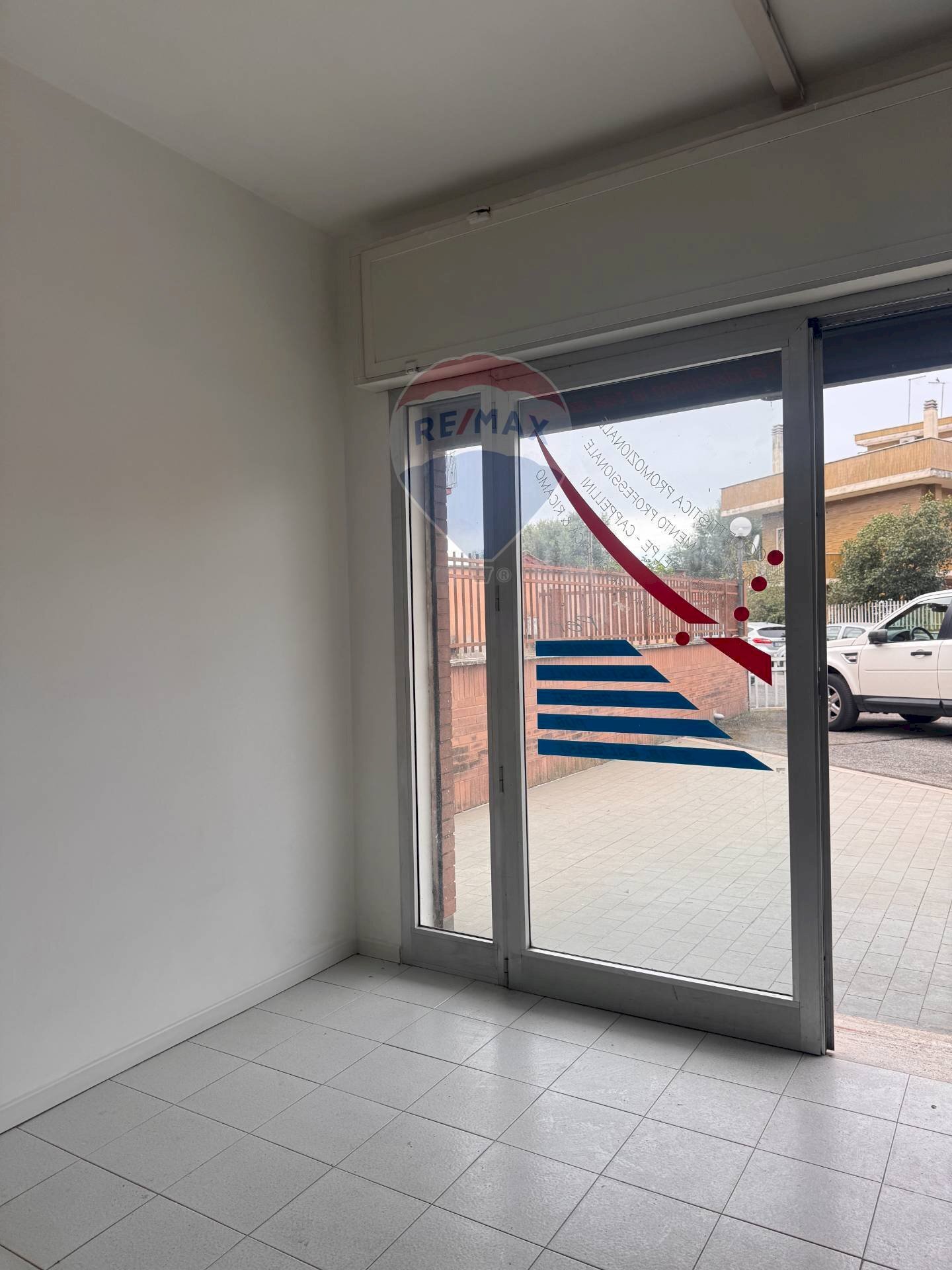 Commercial Premises Via Barbaresco, Roma (neighborhood Aurelio) - photo 2