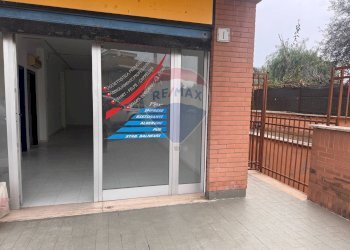 Locale Commerciale Via Barbaresco, Roma (zona Aurelio) - foto 16