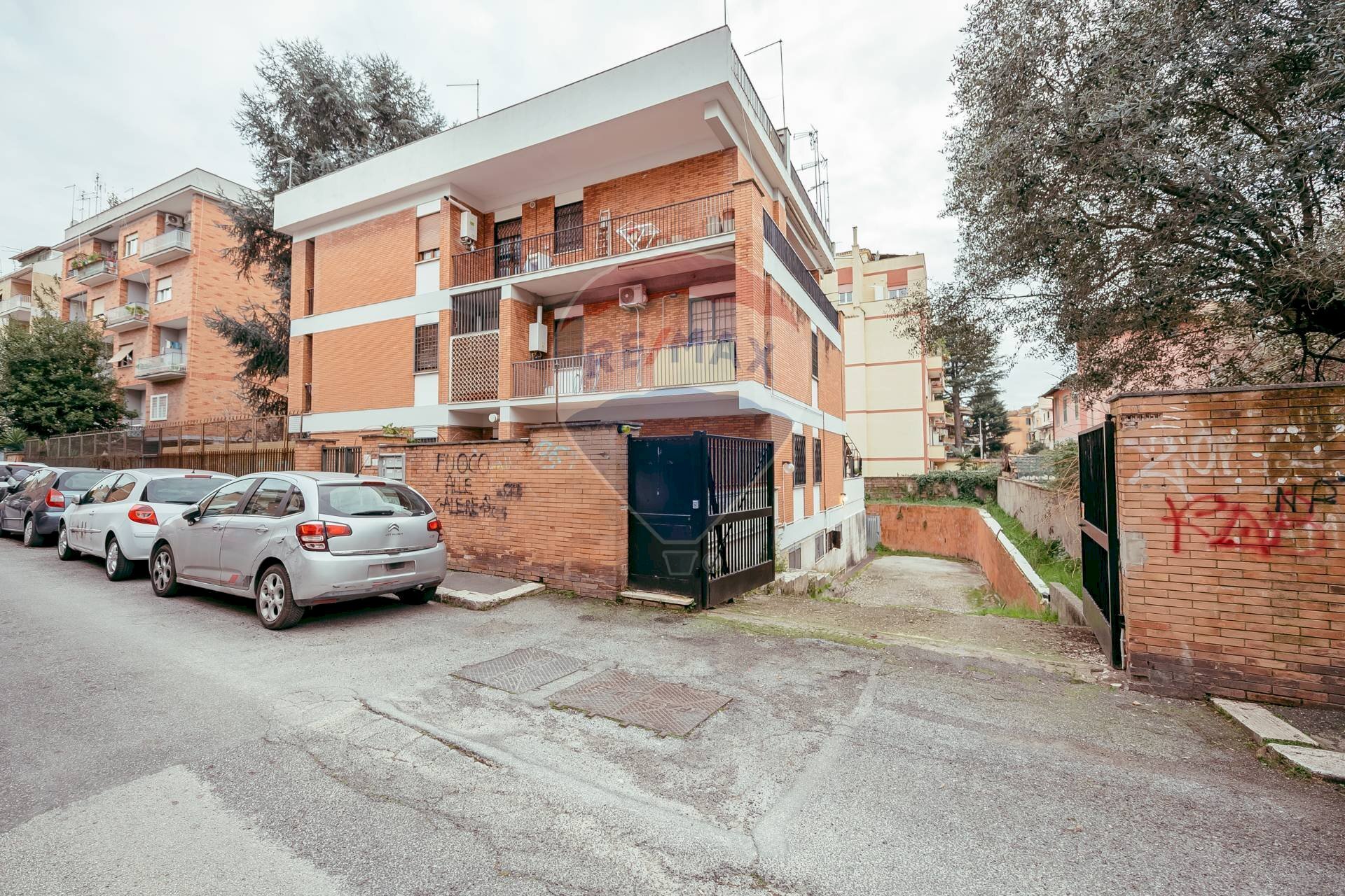 Box Via Diano Marina, Roma (neighborhood Torrevecchia) - photo 1