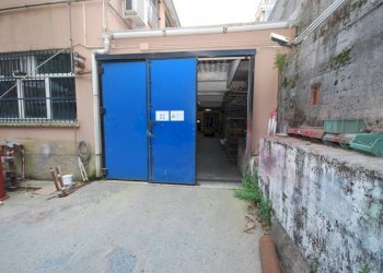 Dettagli - Capannone via Faliero Vezzani, Genova (zona Sampierdarena) - foto 8