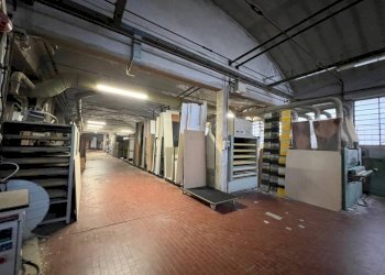 Interno non residenziale - Capannone via Luigi Cadorna, 65, Carugo - foto 7