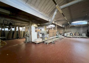 Interno non residenziale - Capannone via Luigi Cadorna, 65, Carugo - foto 8