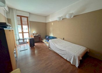 Camera da letto - Appartamento via Rinaldo Rigola, 7, Milano - foto 14