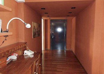 Corridoio - Appartamento via Rinaldo Rigola, 7, Milano - foto 36