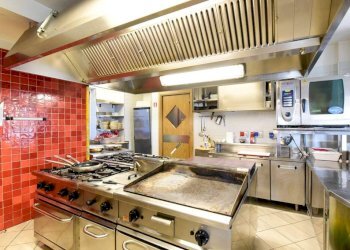 Interno non residenziale - Restaurant via Cesare Battisti, Erba - photo 13