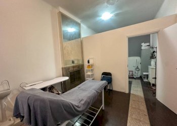 Camera da letto - Negozio via Ferruccio Valobra, 62, Carmagnola - foto 5