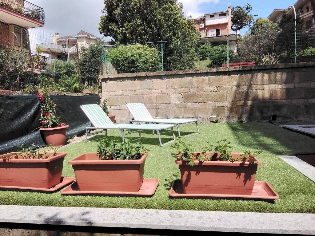 Giardino - Bilocale via Filippo Barigioni, Roma - foto 2