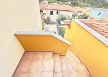 Three-room apartment Budoni - photo 5
