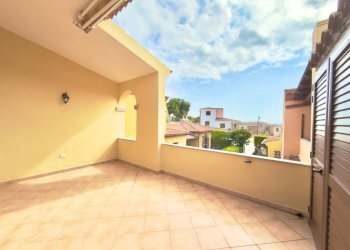 Three-room apartment Budoni - photo 6