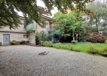 Stabile - Palazzo VIA SAN LUIGI, 28 
 Arona, Arona - foto 14