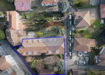 Stabile - Palazzo VIA SAN LUIGI, 28 
 Arona, Arona - foto 24