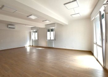 Ufficio Via Giacomo Matteotti, 24, San Pietro in Casale - foto 6