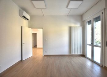 Ufficio Via Giacomo Matteotti, 24, San Pietro in Casale - foto 12