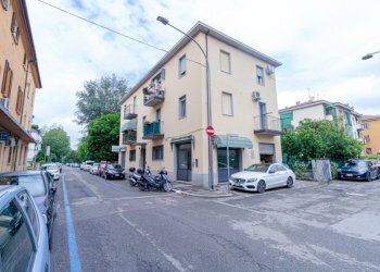Ufficio VIA FRANCESCA DE GIOVANNI, Bologna (zona Corticella) - foto 2