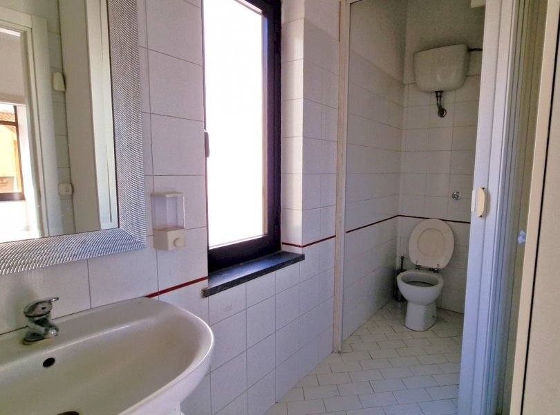 Office Mondragone - photo 2