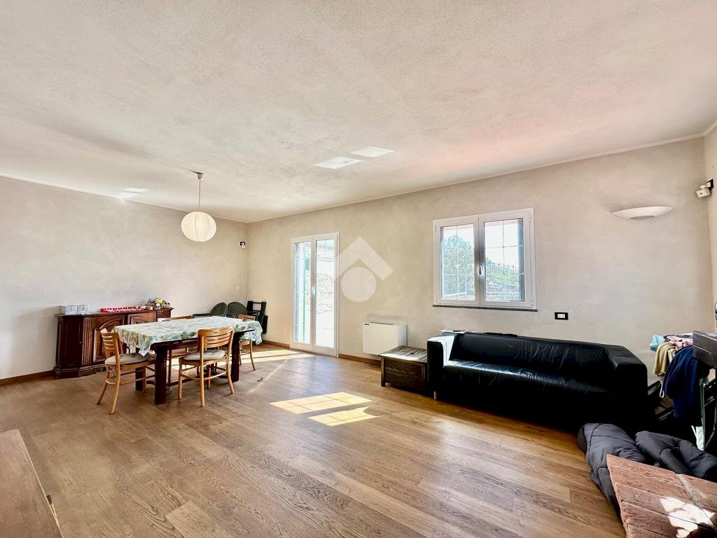 Appartamento Via Vilmar, Vezzi Portio - foto 1