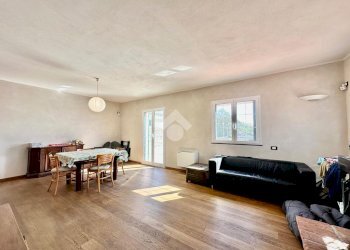 Appartamento Via Vilmar, Vezzi Portio - foto 1