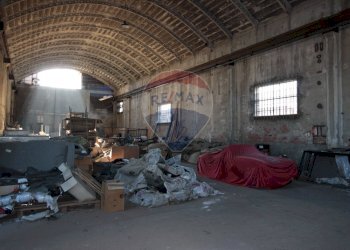 Shed Via Giovanni Tempini, SNC 
 Quartiere Primo Maggio, Brescia - photo 4