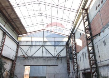 Shed Via Giovanni Tempini, SNC 
 Quartiere Primo Maggio, Brescia - photo 12