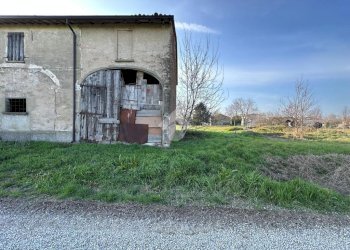 Rustic Via San Leonardo, Castelnovo di Sotto - photo 6