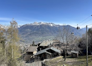 Quadrilocale Frazione Leysettaz, Gressan - foto 13