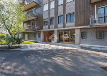 Four-room apartment Viale Italia, Lainate - photo 4