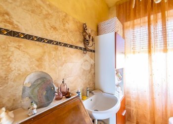 Four-room apartment Viale Italia, Lainate - photo 18