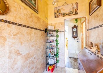 Four-room apartment Viale Italia, Lainate - photo 19