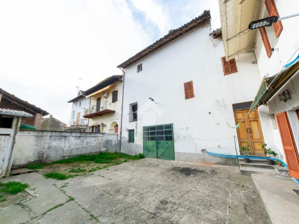 Casa semi indipendente Via dei Visconti, Breme - foto 3