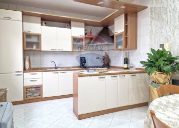 Trilocale Casoria - foto 18