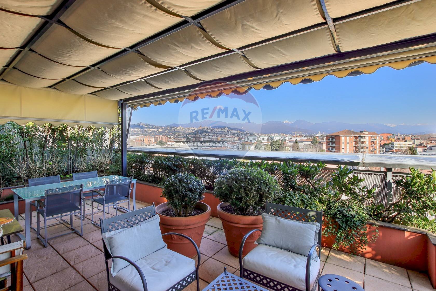 Attic Via San Bernardino, Bergamo (neighborhood Canovine) - photo 1