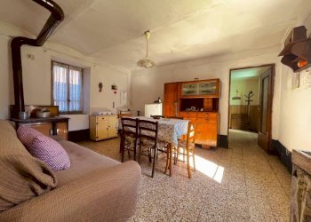 Cucina - Rustico Frazione Montecapraro, Fabbrica Curone - foto 4