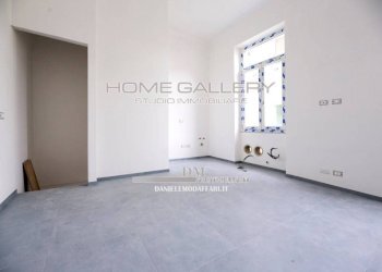 Stanza non arredata - Trilocale via San Benedetto, 36, Rapallo - foto 4