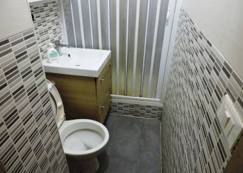 Bagno - Quadrilocale vico Pier Maria Ciurlo, Genova (zona Sampierdarena) - foto 10