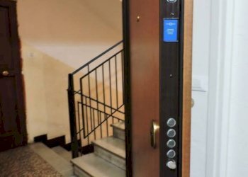 Interno palazzo - Quadrilocale vico Pier Maria Ciurlo, Genova (zona Sampierdarena) - foto 12