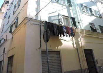 Facciata - Quadrilocale vico Pier Maria Ciurlo, Genova (zona Sampierdarena) - foto 14