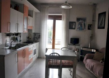 Cucina - Casa indipendente corso Giuseppe Garibaldi, 379, Senise - foto 7